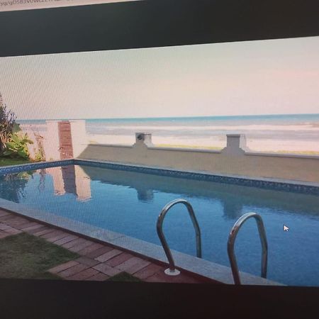 Happy Beach House Chennai Exteriör bild